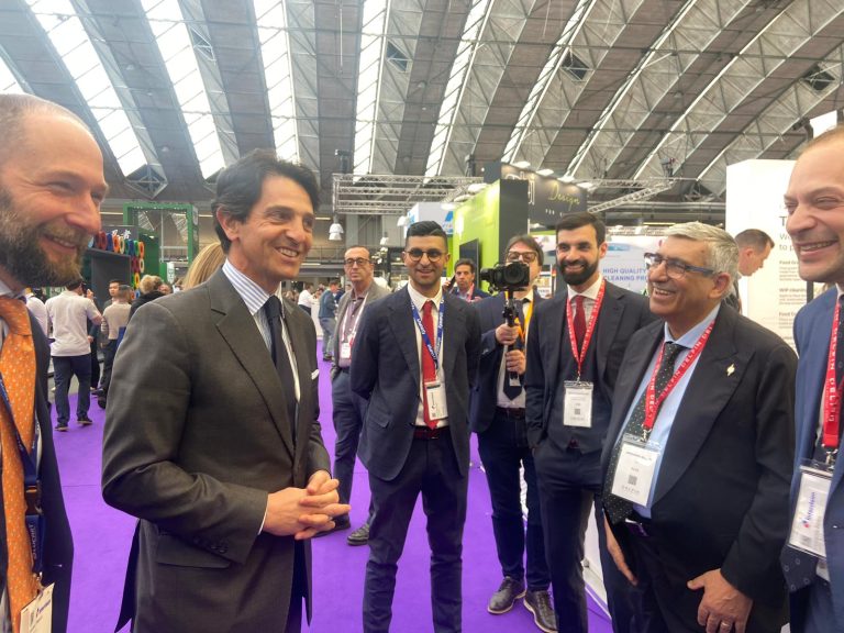 PHOTO-2026-04-15-17-50-00